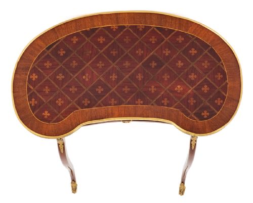 A RATHER PRETTY FRENCH MAHOGANY OCCASIONAL TABLE - ADDITIONAL PHOTO 7