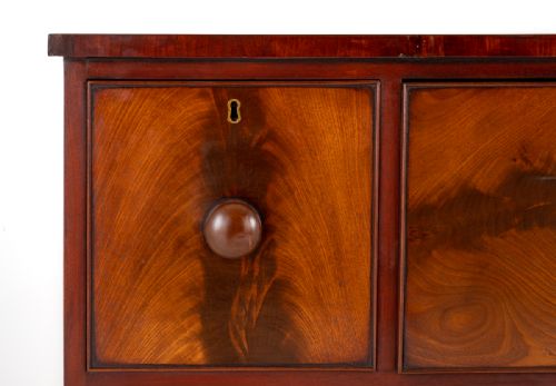 VICTORIAN MAHOGANY CHEST OF DRAWERS - ADDITIONAL PHOTO 6