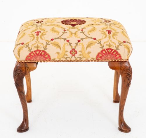 PRETTY QUEEN ANNE STYLE STOOL - ADDITIONAL PHOTO 2
