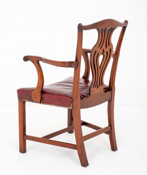 GOOD SET OF 8 CHIPPENDALE STYLE DINING CHAIRS - ADDITIONAL PHOTO 6