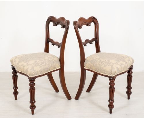PAIR OF MAHOGANY WILLIAM IV SIDE CHAIRS - ADDITIONAL PHOTO 1