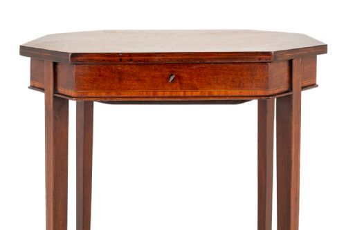 SHERATON REVIVAL MAHOGANY SEWING TABLE - ADDITIONAL PHOTO 1
