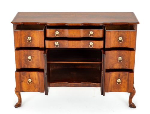 QUEEN ANNE STYLE WALNUT SIDE CABINET - ADDITIONAL PHOTO 4