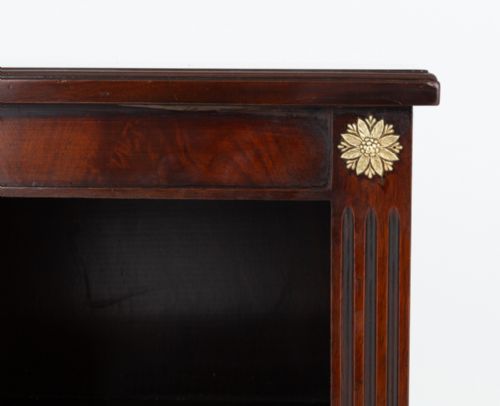 REGENCY STYLE MAHOGANY BREAKFRONT SIDE CABINET - ADDITIONAL PHOTO 1