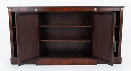 REGENCY STYLE MAHOGANY BREAKFRONT SIDE CABINET - ADDITIONAL PHOTO 3