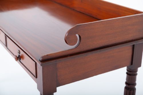REGENCY MAHOGANY TRAY TOP SIDE TABLE - ADDITIONAL PHOTO 4