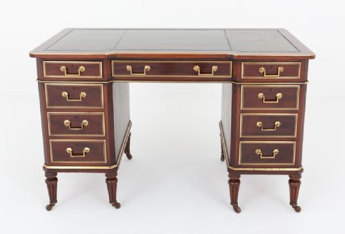 IMPRESSIVE ROSEWOOD PEDESTAL DESK - ADDITIONAL PHOTO 5