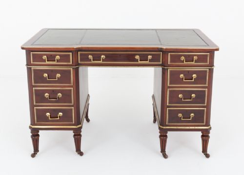 IMPRESSIVE ROSEWOOD PEDESTAL DESK - ADDITIONAL PHOTO 1