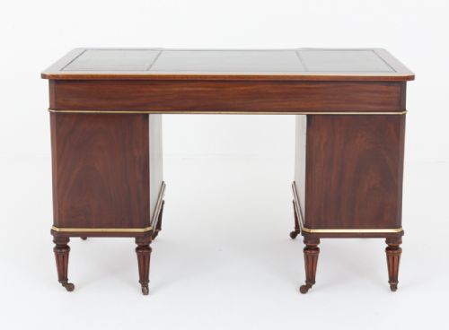 IMPRESSIVE ROSEWOOD PEDESTAL DESK - ADDITIONAL PHOTO 8