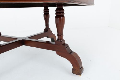LARGE VICTORIAN MAHOGANY OCTAGONAL CENTRE TABLE - ADDITIONAL PHOTO 3