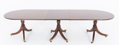 REGENCY REVIVAL 3 PEDESTAL DINING TABLE - ADDITIONAL PHOTO 3