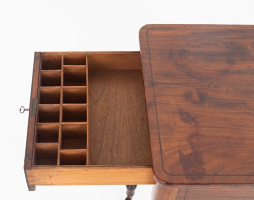 REGENCY MAHOGANY SEWING TABLE - ADDITIONAL PHOTO 4