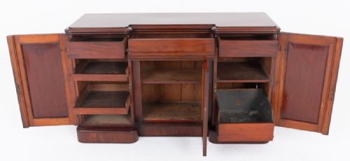 VICTORIAN MAHOGANY 3 DOOR SIDEBOARD - ADDITIONAL PHOTO 2
