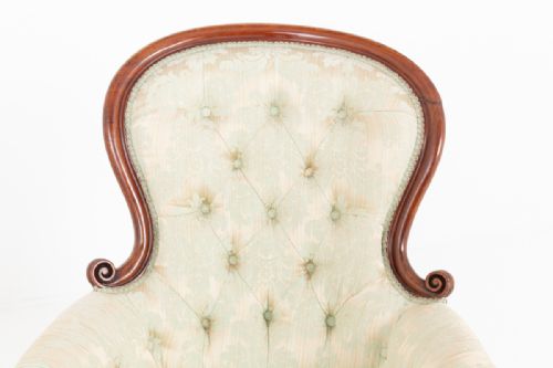 VICTORIAN GENTLEMAN'S CHAIR - ADDITIONAL PHOTO 5