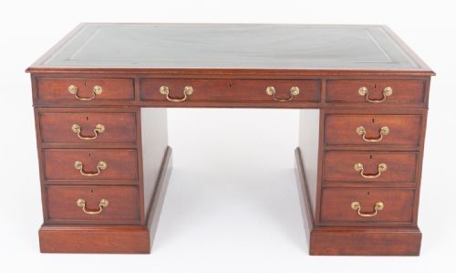 GEORGIAN REVIVAL MAHOGANY PARTNERS DESK - ADDITIONAL PHOTO 4