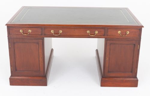 GEORGIAN REVIVAL MAHOGANY PARTNERS DESK - ADDITIONAL PHOTO 2