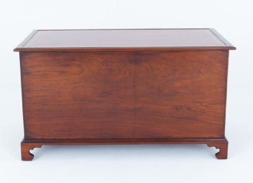 GEORGIAN MAHOGANY DESK - ADDITIONAL PHOTO 1