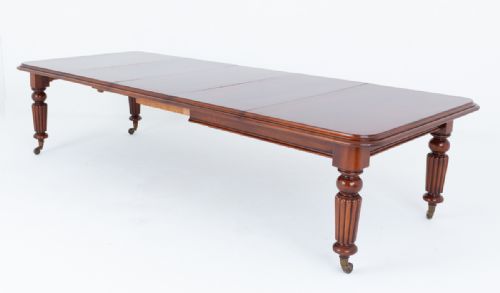 WILLIAM IV MAHOGANY 3 LEAF EXTENDING DINING TABLE