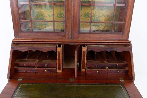 QUALITY GEORGIAN MAHOGANY BUREAU BOOKCASE - ADDITIONAL PHOTO 4