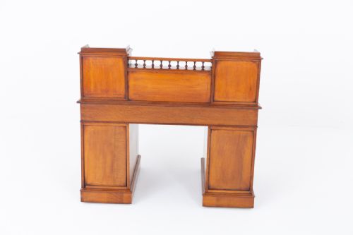 VICTORIAN OAK DICKENS DESK - ADDITIONAL PHOTO 9
