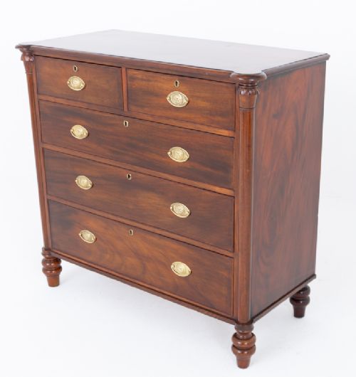 VICTORIAN MAHOGANY CHEST OF DRAWERS