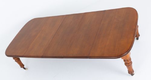 BLONDE OAK VICTORIAN EXTENDING DINING TABLE - ADDITIONAL PHOTO 10