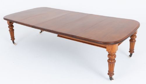 BLONDE OAK VICTORIAN EXTENDING DINING TABLE - ADDITIONAL PHOTO 11