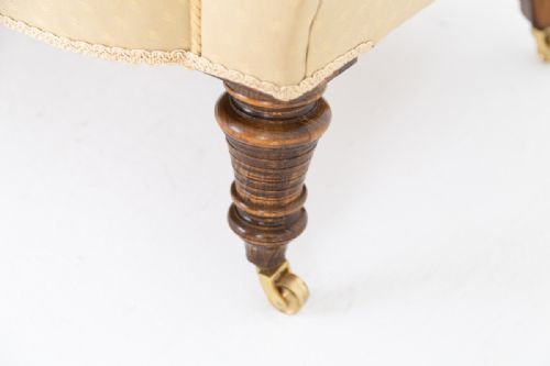 fig 1. Victorian Elegant Upholstered Chesterfield