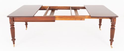 REGENCY MAHOGANY 2 LEAF EXTENDING DINING TABLE - ADDITIONAL PHOTO 3