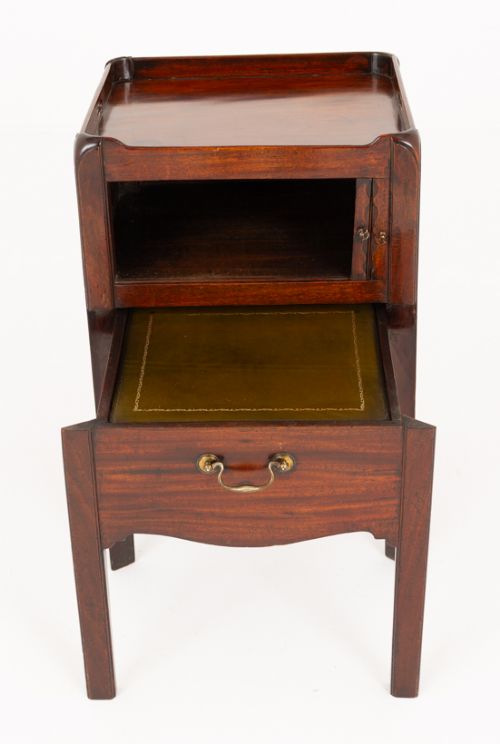 fig 1. A Georgian mahogany bedside cabinet featuring a gallery tray top with hand-holds, a slatted tambour door, and a single lower drawer with a brass handle.