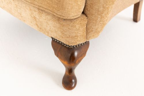 PAIR OF GEORGIAN STYLE WING CHAIRS - ADDITIONAL PHOTO 3