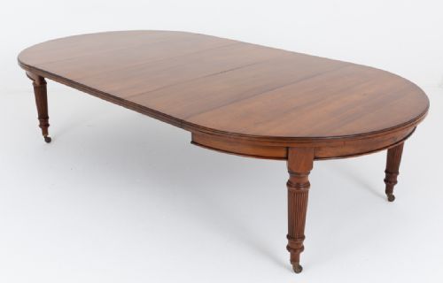 WALNUT 3 LEAF EXTENDING DINING TABLE