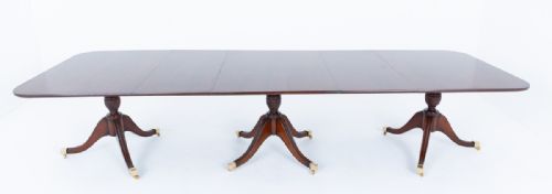 3 PEDESTAL MAHOGANY REGENCY STYLE DINING TABLE - ADDITIONAL PHOTO 7