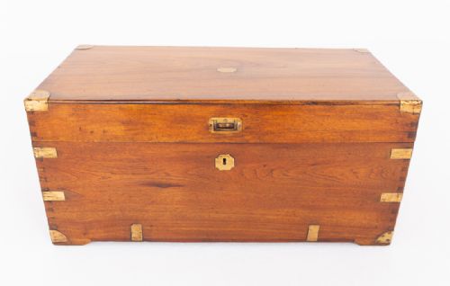 CAMPHOR WOOD MILITARY CAMPAIGN TRUNK - ADDITIONAL PHOTO 5