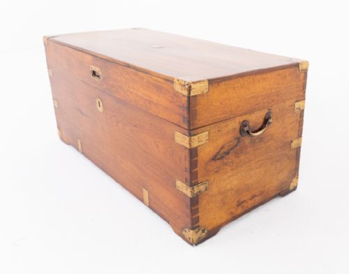 CAMPHOR WOOD MILITARY CAMPAIGN TRUNK - ADDITIONAL PHOTO 1
