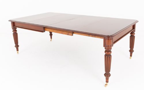 Regency Mahogany 2 Leaf Extending Dining Table
