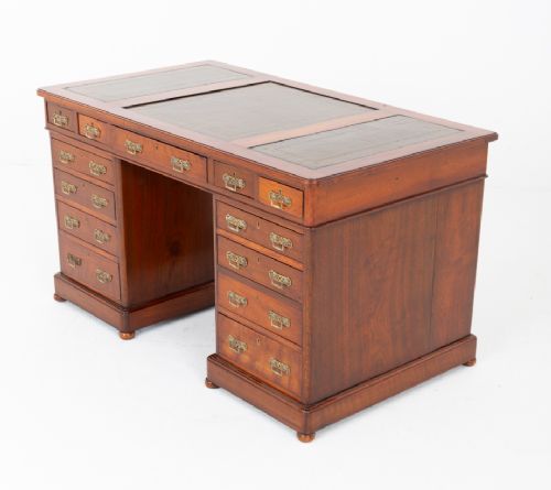 Victorian Mahogany 2 Pedestal Desk