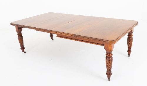 Victorian Blonde Oak Extending Dining Table
