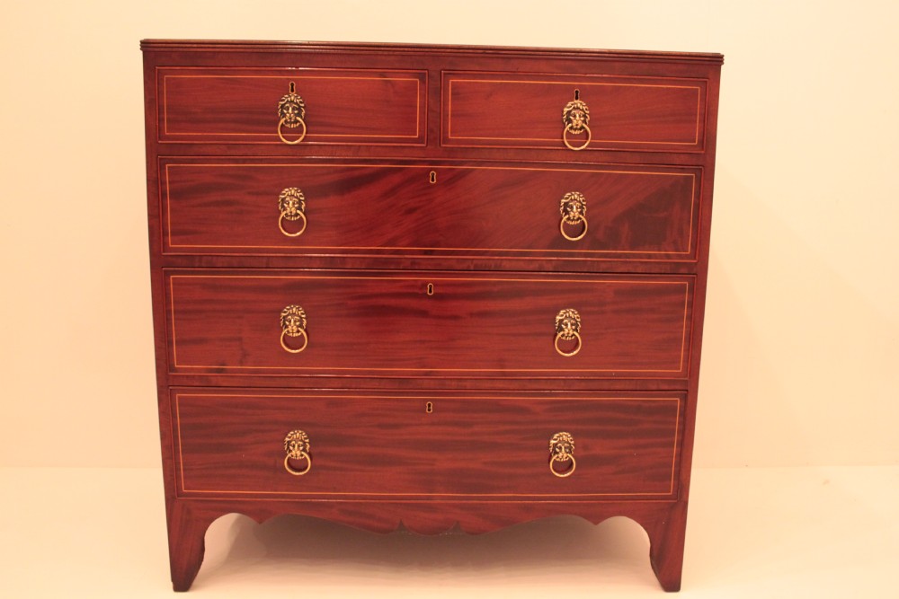 Mahogany Regency Chest of drawers