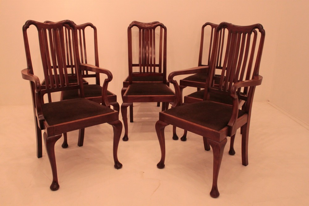 Set of 8 Mahogany Queen Anne Style Dining Chairs