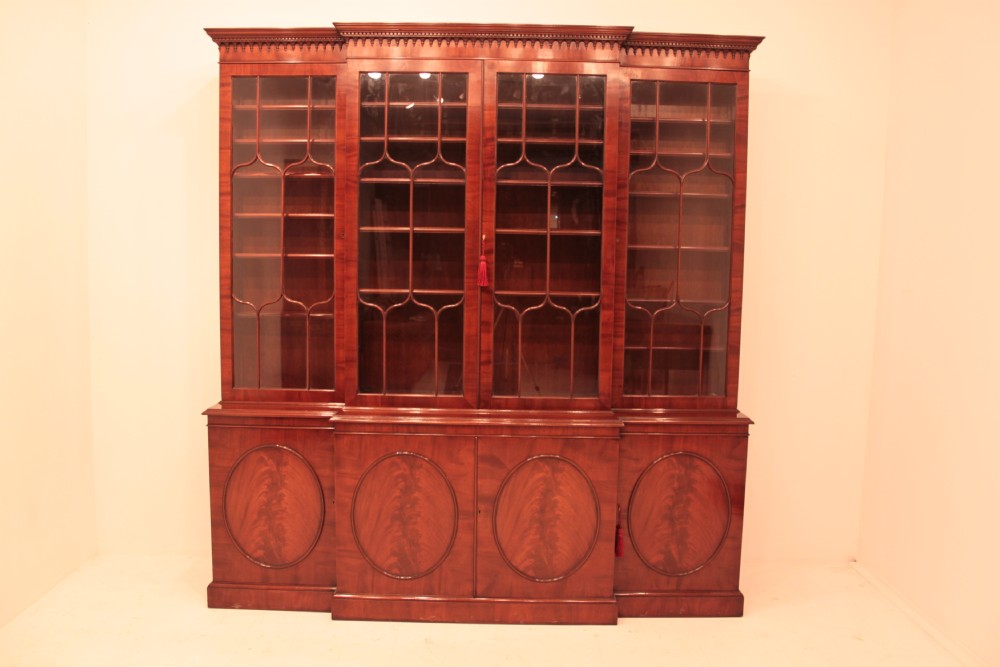 A superb quality Mahogany Breakfront Bookcase