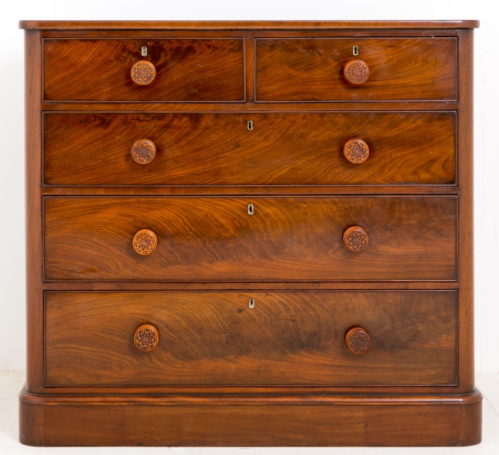 Mid Victorian Mahogany Chest of Drawers
