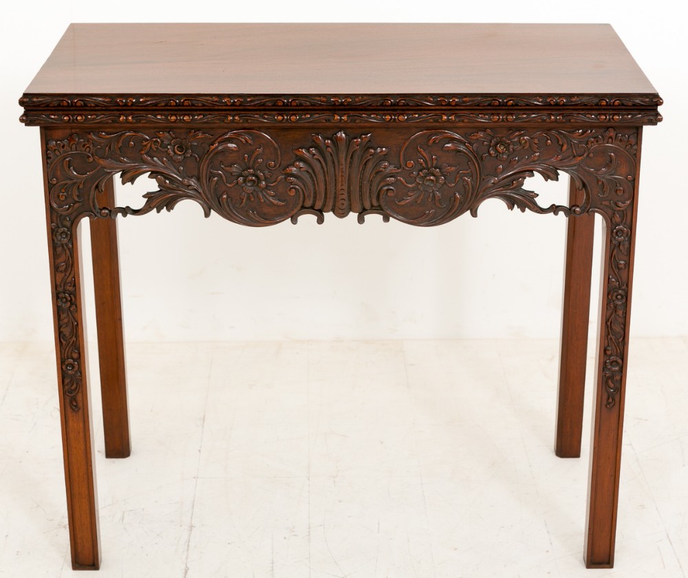 Highly unusual Mahogany Georgian Card table