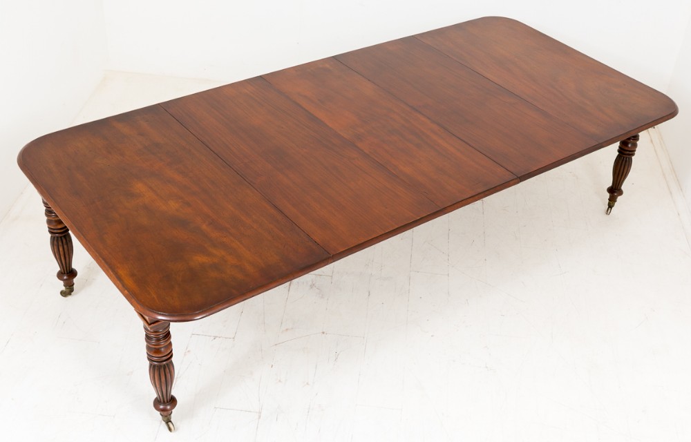 William IV Mahogany Extending Dining Table