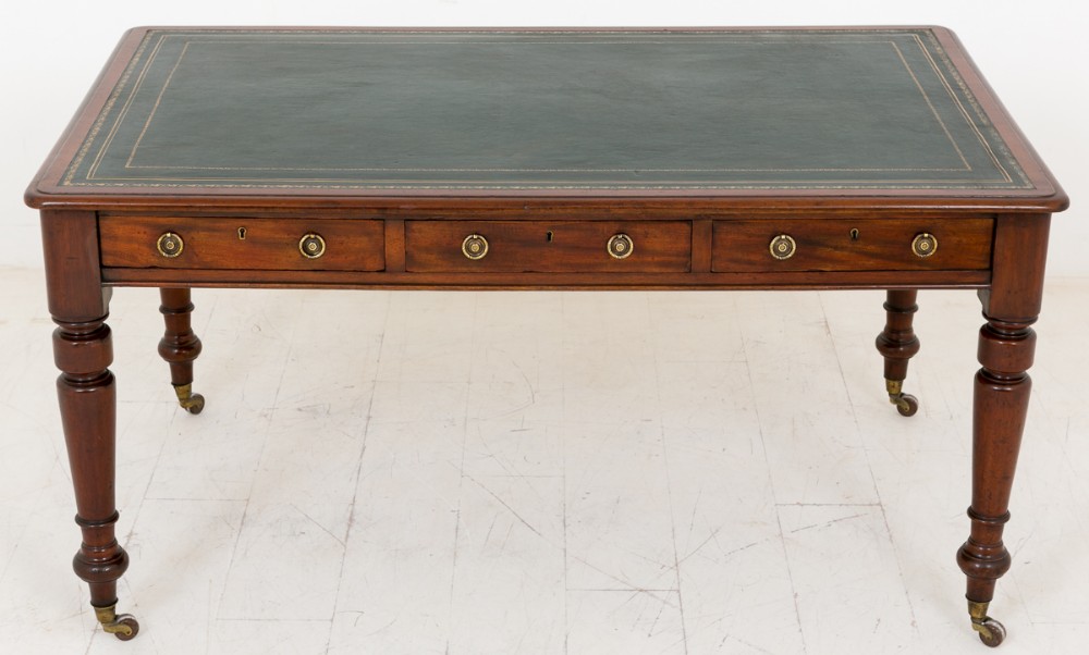 Mid Victorian Mahogany 6 Drawer Library Table