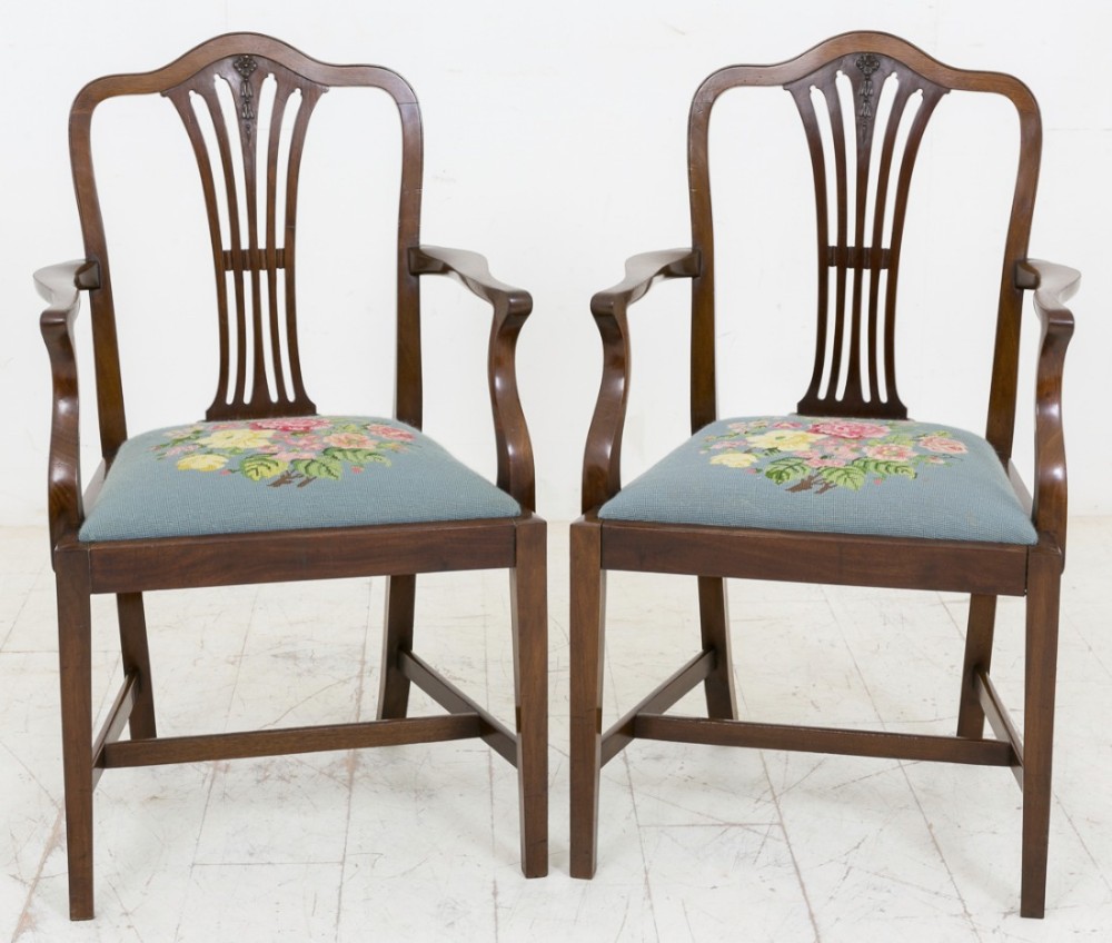 Pair of Hepplewhite style Carver chairs