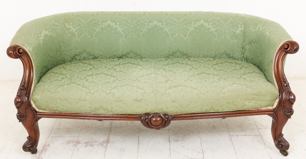 Victorian Mahogany Settee