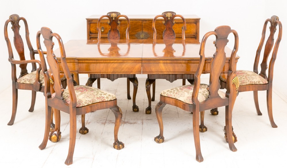 Superb Quality Walnut Queen Anne Dining Suite