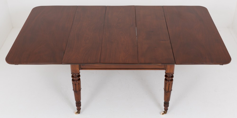 William IV Mahogany Extending Dining Table
