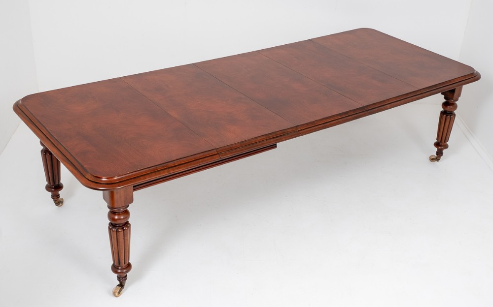 William IV Mahogany Extending Dining Table
